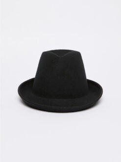 Alternative view of CAPPELLO WEEKEND MaxMara Edile