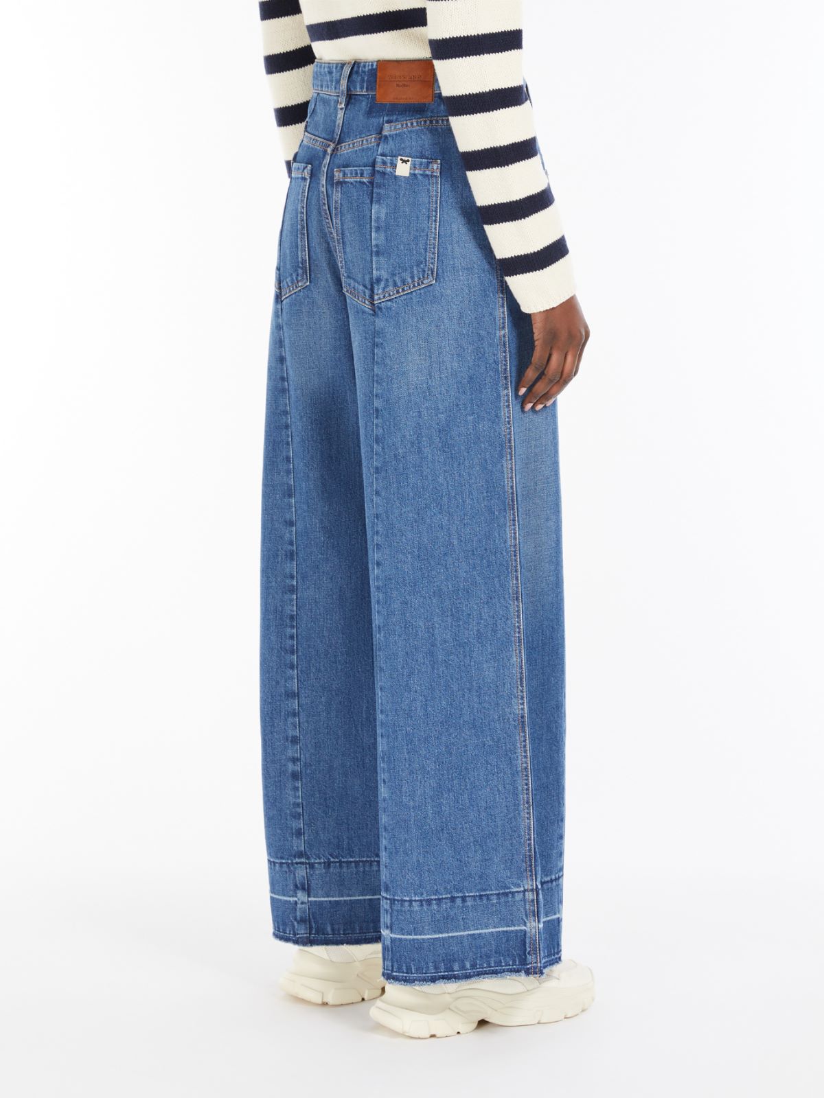 JEANS WEEKEND MaxMara Agenda - immagine 2