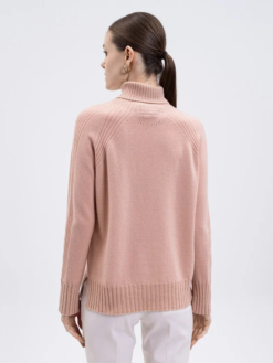 Alternative view of MAGLIA TWINSET