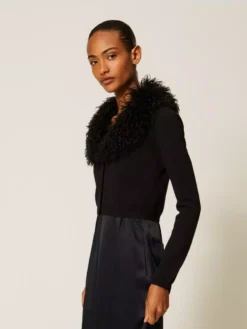 Alternative view of CARDIGAN TWINSET